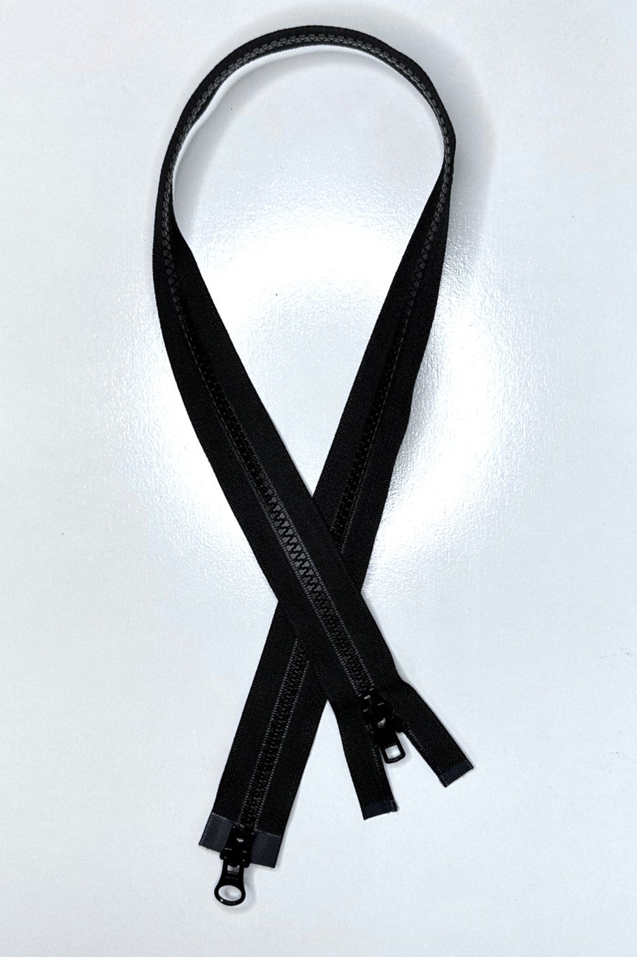 one black zipper