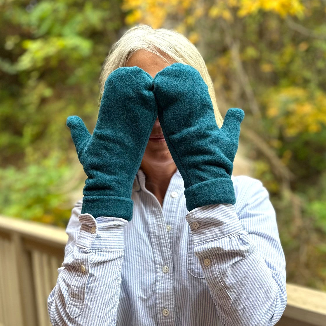 548 – Lined Stretch Mittens or Handwarmers Pattern