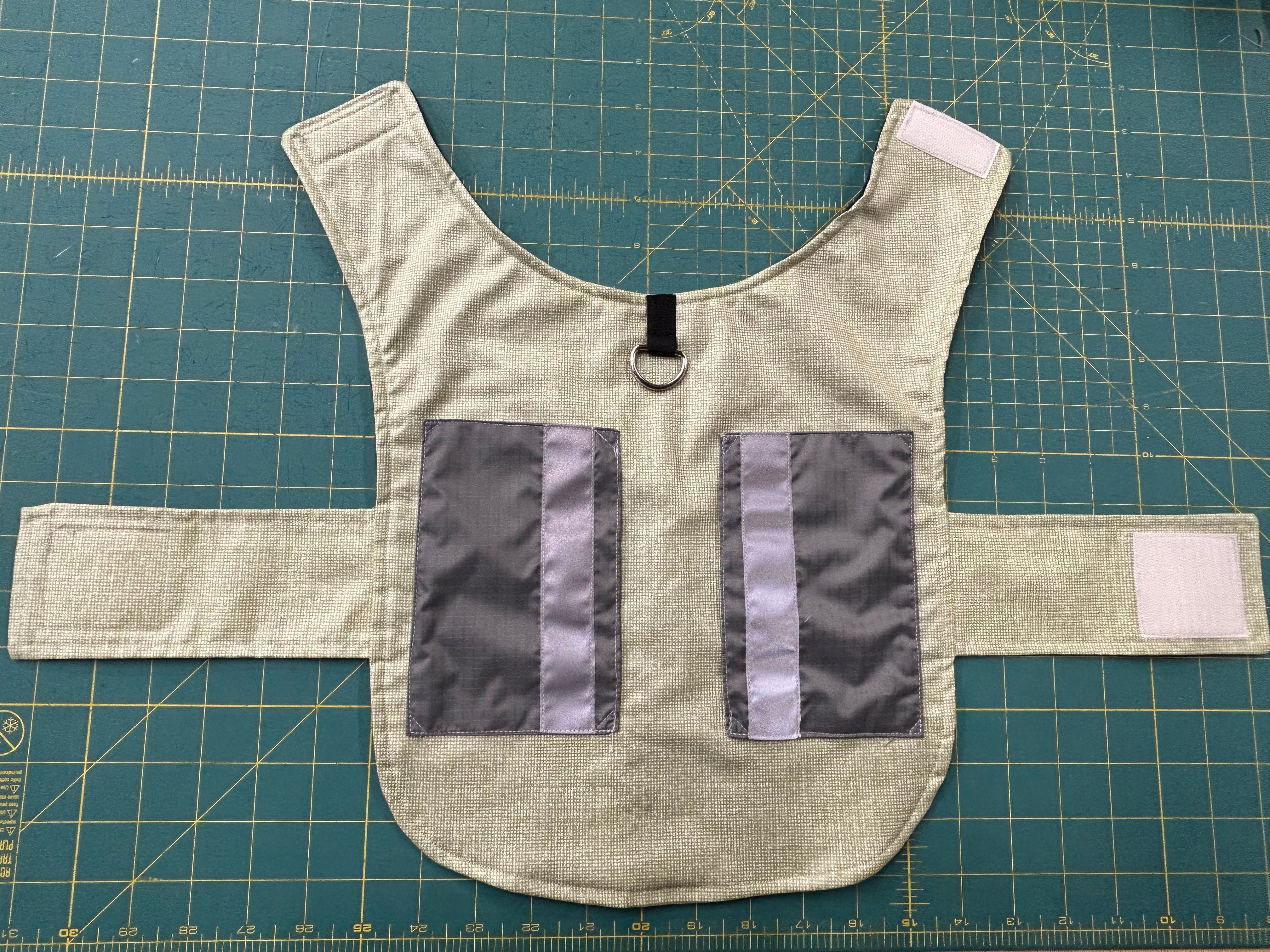 553 – Warm & Dry Dog Coat Pattern